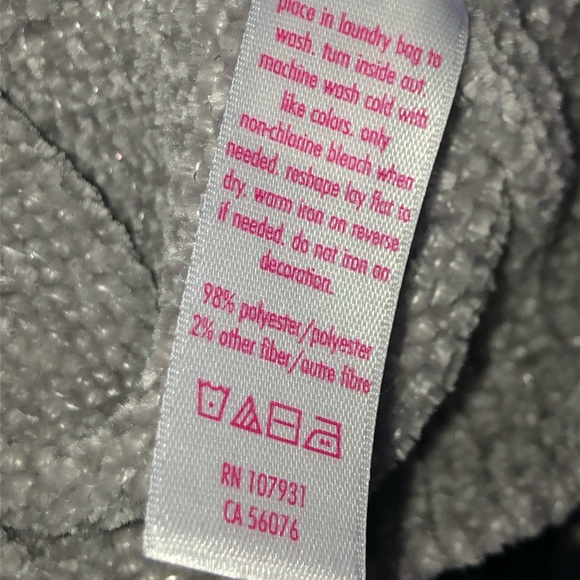 NWT gray chenille sweater with stars! Size 14/16 - Picture 6 of 6